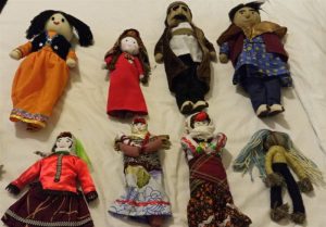 عروسک های بومی